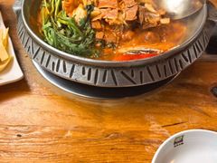 -喇喇排骨火锅·传统韩式脊骨汤(望京西园总店)