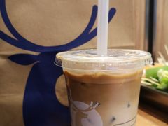 -瑞幸咖啡(汇日央扩国际广场店)