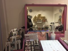 -肆兮眼镜·蔡司·徕卡战略合作店(大坪店)