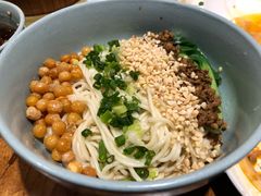 -芙蓉巷成都名小吃(丹尼斯2天地店)