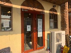 门面-碗里捞川渝特色面(沙河玖耀里店)