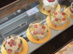 -花花卷卷·鲜食蛋糕(静安久光百货店)