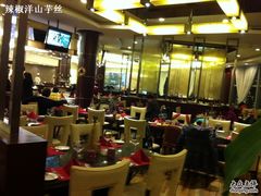 -华凯华美达广场酒店自助餐厅