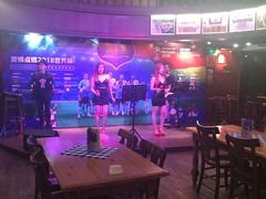-皇冠自酿啤酒坊(中国红街5号楼店)