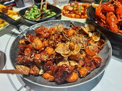 -巴厘龙虾·榜首油焖大虾(音乐学院·沿江酒馆店)