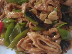 尖椒肥肠-春发生饭店·非遗(南院门店)