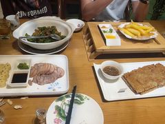 -春满园·邯郸菜发祥地(滏东店)