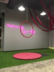 点击看大图 -桃秘钢管舞Peach Pole Fitness