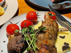 -JINNS锦时 steak&pizza(浸信会礼拜堂旧址店)