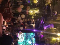 -胡桐里音乐酒馆(孝南店)