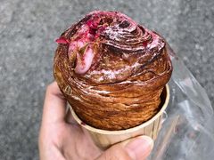 Yam&nbsp;Cruffin-Keong Saik Bakery