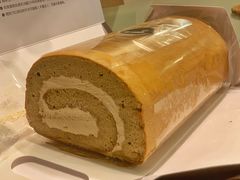 中村拿铁卷-SKROLL卡特司库·蛋糕定制·生吐司·司康(古北程家桥店)