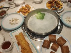 -粤顺渔坊·中山脆肉鲩火锅(清湖店)