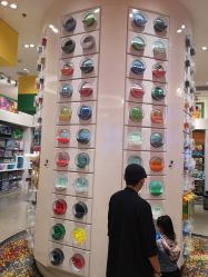-乐高品牌旗舰店(人民广场店)