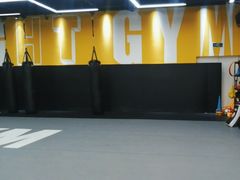 -成杰格斗·拳击·柔术·防身术(建设路店)