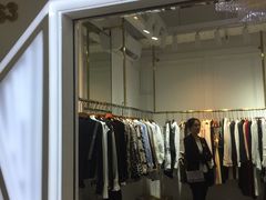 -荔秀服饰文化街区