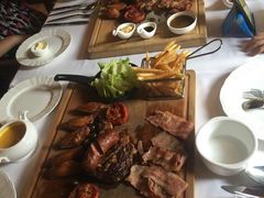 -火车头法国西餐厅