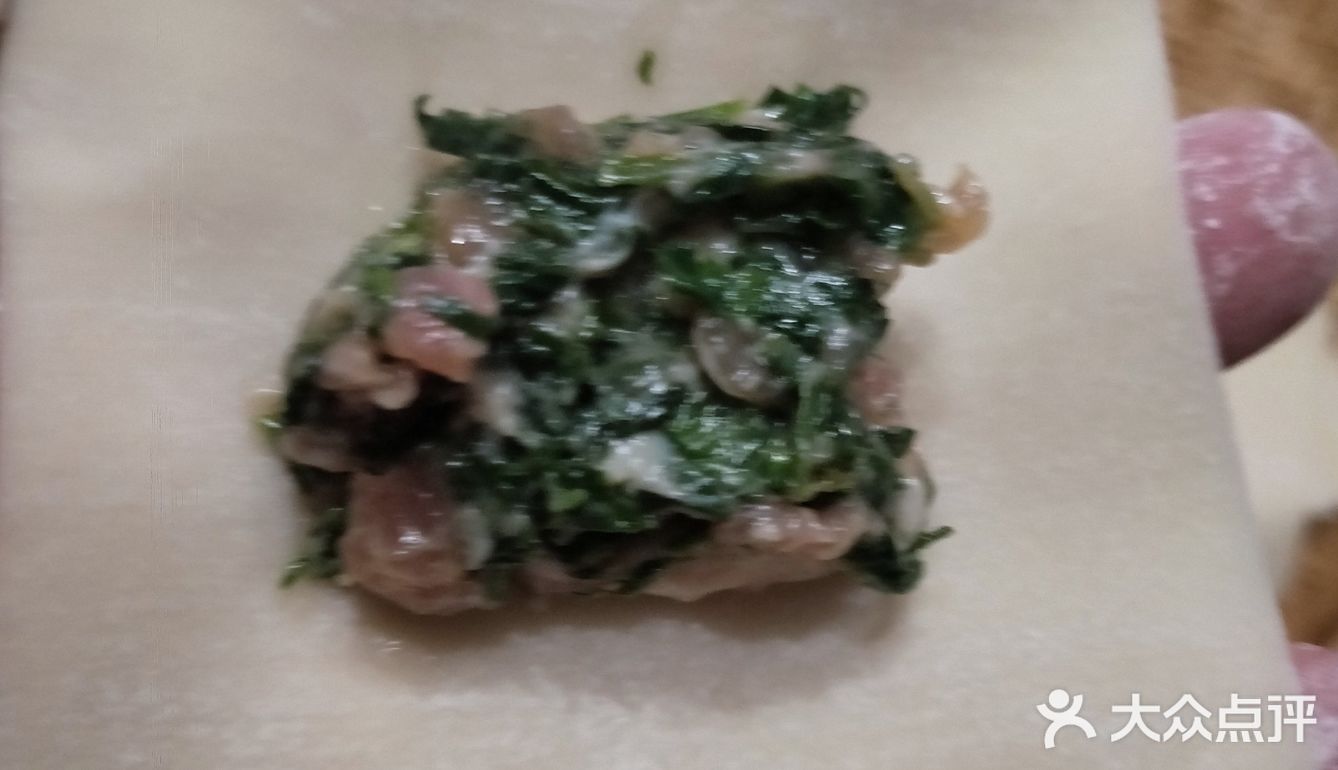 做馄饨馅别有一股好吃的层次感，欢喜的朋友可尝试一下