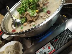 -醉美东江·三文鱼·烧鸡公