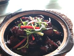 猪手啫小鲍-颐和•海鲜砂锅粥•啫啫煲(奥林匹克广场店)
