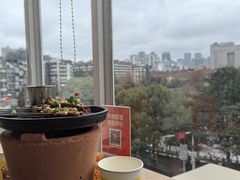 -包整·丝娃娃(一览甲秀楼风景店)