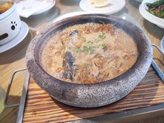 白洋淀石锅嘎鱼-小放牛炒菜馆(军校店)