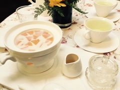 -燕庭·纯燕窝·甜品下午茶(南京西路店)