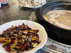 -易门野生菌府·菌海森林(月牙潭公园店)