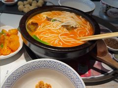 -妈妈故事米线(市府恒隆店)