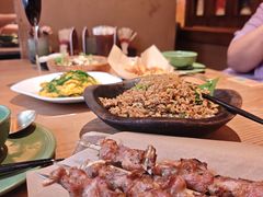 -耶里夏丽·丝路国际·新疆餐厅(浦东区东方路店)