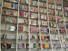 -钟书阁(松江泰晤士小镇店)