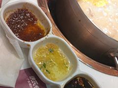 -洪氏嗨捞·猪肚鸡火锅(阳光天地店)