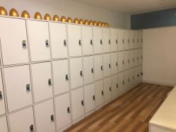 更衣室-悠季瑜伽