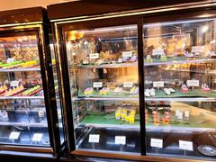 面包甜点陈列柜-东莞塘厦三正半山温泉酒店·沙利文西餐厅