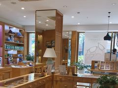 -宝丽眼镜(湖墅店)
