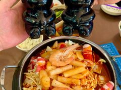 -贵宾庄炸酱面·韩式料理(高区店)