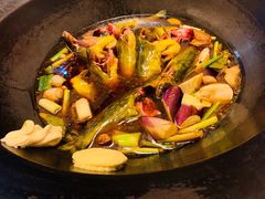 -忆乡情铁锅炖鱼饭店(延庆店)
