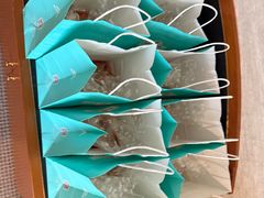 -上海哈尔滨食品厂(新世界新丸中心店)