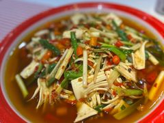 -二钳洞庭虾蟹·江湖菜(成都鹭岛店)