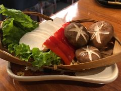 -肉魁屋·烧肉·烧鸟·酒场(高新店)