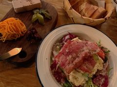 -羽深肉铺 Steak & Wine