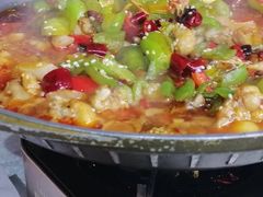 -海盗船. 龙虾烧烤. 酒馆