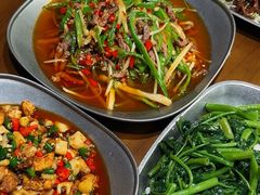 -三叔特色自贡菜(中海国际店)