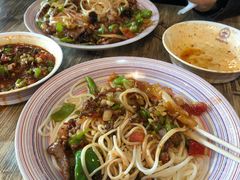 伊犁碎肉拌面-歹歹的加个面过油肉拌面