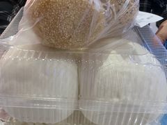 -白玉兰食品甜凤店(合生汇店)