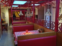 -思博半步颠小酒馆(梦时代店)