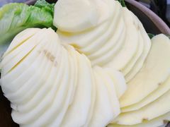 -老街烧烤大排档·地道湖北菜·龙虾馆(汉口火车站店)