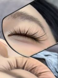 -J·花崎美睫美甲