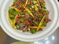 -椒香川流不息川菜馆(二七北路店)