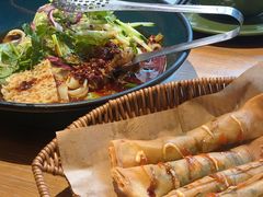 苜蓿虾仁卷-耶里夏丽·丝路国际·新疆餐厅(浦东区东方路店)